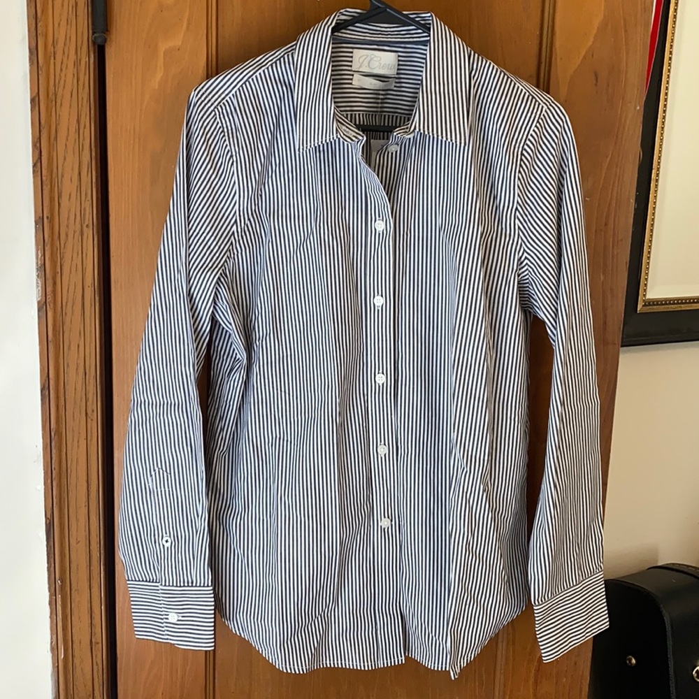 Slim fit button down